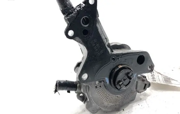 Volkswagen Polo IV 9N3 Vacuum pump