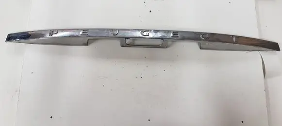 Peugeot 407 Tailgate trim 9645271580