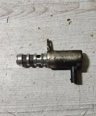 Opel Corsa F Camshaft vanos timing valve 9675081780