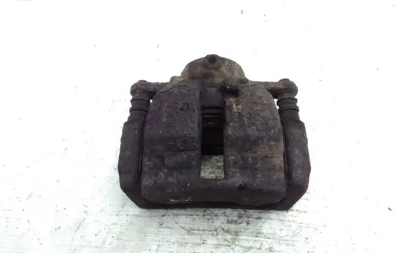 Mercedes-Benz B W245 Front brake caliper