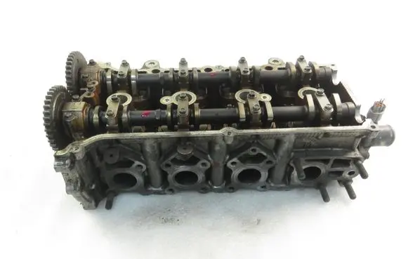 Suzuki Ignis Engine head 