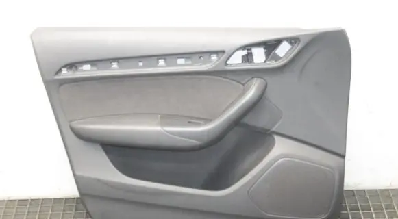 Audi Q3 8U Front door card panel trim