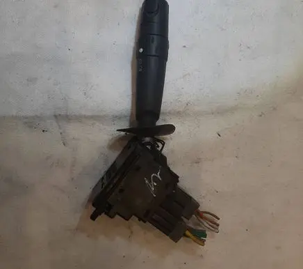 Citroen Xsara Picasso Indicator stalk 34393001