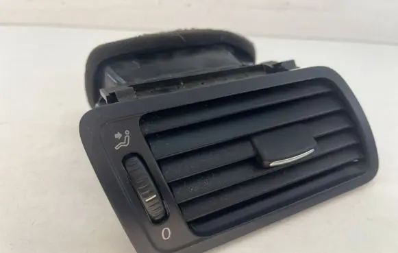 Volkswagen PASSAT B6 Dashboard side air vent grill/cover trim 3C1819702E