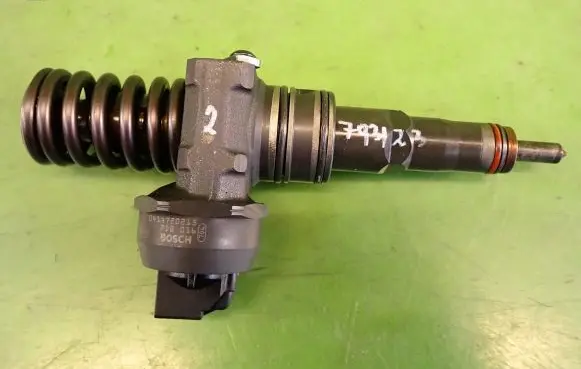 Skoda Octavia Mk2 (1Z) Fuel injector