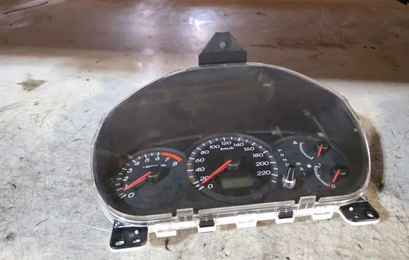 Speedometer (instrument cluster)