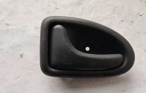 Renault Trafic I Rear door interior handle 7700423887 96012221