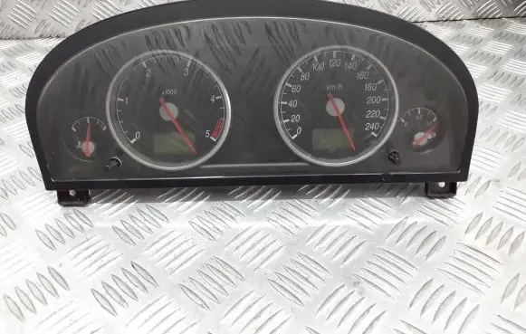 Ford Mondeo Mk III Speedometer (instrument cluster) 1S7F-10841