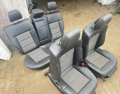 Mercedes-Benz E W212 Seat set 