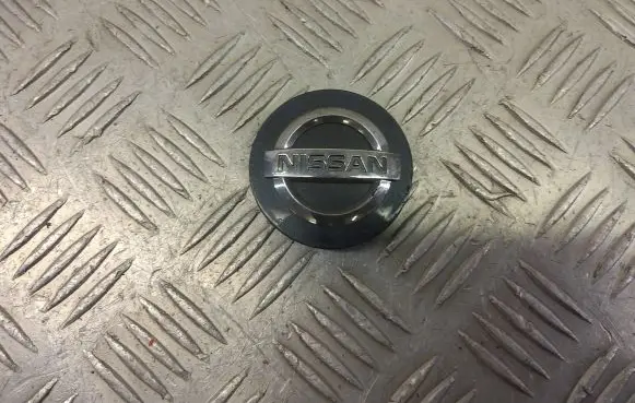 Nissan Navara D23 Original wheel cap 40342BR01AB1