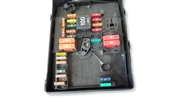 Volkswagen Tiguan Fuse module 1K0937125A 017183071