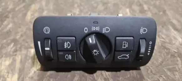Volvo XC60 Light switch 30739415