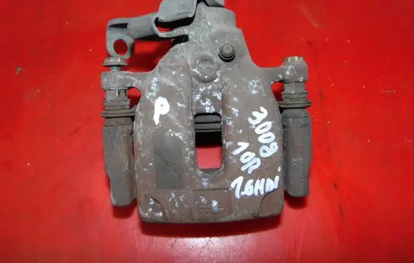 Peugeot 3008 I Rear brake caliper