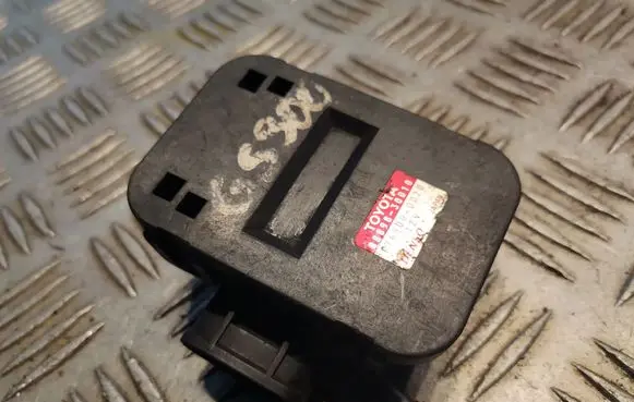 Lexus GS 300 350 430 450H Air quality sensor 8889830010