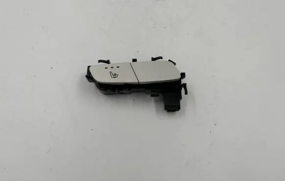 Mercedes-Benz E W213 Seat heating switch A2139050204