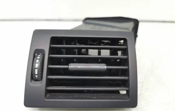 Mercedes-Benz A W169 Dashboard side air vent grill/cover trim 1698300154 1005377