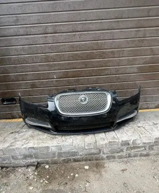 Jaguar XF X250 Front bumper 8X2317626 F2007
