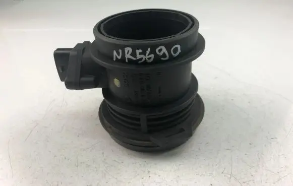 KIA Sorento Mass air flow meter 2810039450