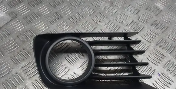 Toyota Prius (XW20) Front fog light 5311347030