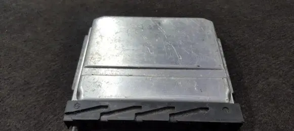 Volvo V70 Engine control unit/module 0281011078 1039S00000