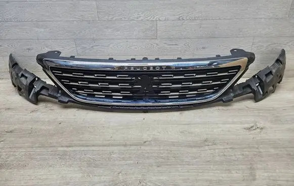 Peugeot 308 Front bumper 9818508180 AA38247938