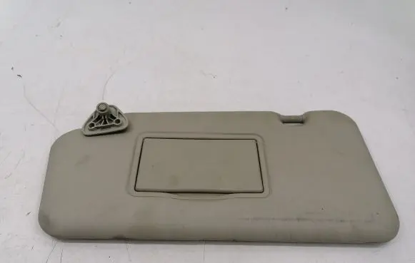 Nissan Note (E11) Sun visor