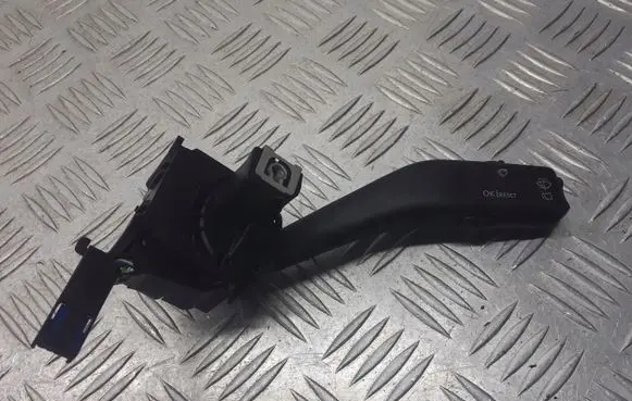 Audi A3 S3 8P Wiper control stalk 1K0953519A