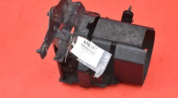 Opel Zafira B Fuel filter housing 13126494
