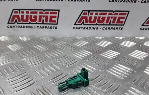 Tesla Model 3 Air pressure sensor 03T22416C 117438565