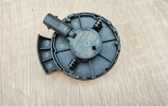 Audi A4 S4 B9 Airbag deployment crash/impact sensor 4M0955557A