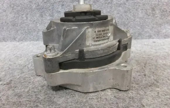 BMW 4 F36 Gran coupe Engine mount bracket 4082995