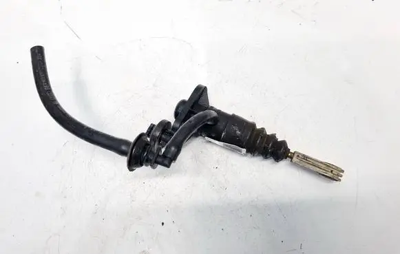 Audi A4 S4 B5 8D Clutch master cylinder 8E1721401