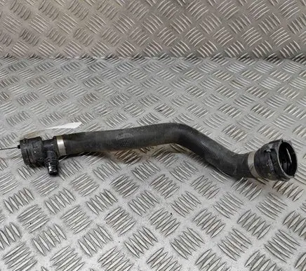 BMW iX Engine coolant pipe/hose 8475126