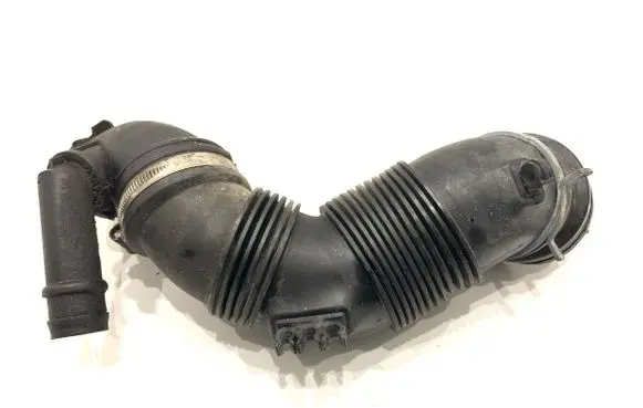 Audi A3 S3 8V Air intake hose/pipe 5Q0129635