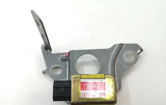 Toyota RAV 4 (XA20) Airbag deployment crash/impact sensor 8983442020