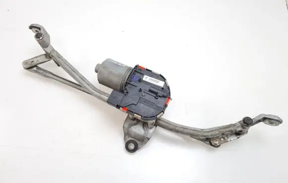 BMW X3 F25 Front wiper linkage and motor 7213275 1397220638 1137328561