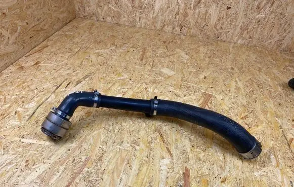 Dacia Jogger Intercooler hose/pipe 144609120R