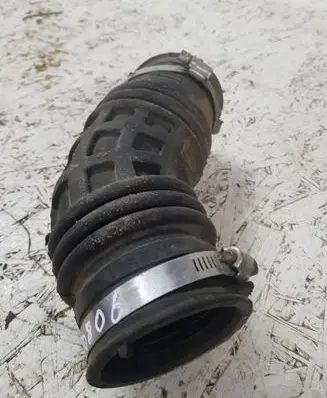 Nissan Qashqai Air intake hose/pipe