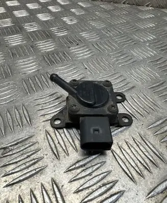 BMW X1 E84 Exhaust gas pressure sensor 7808013