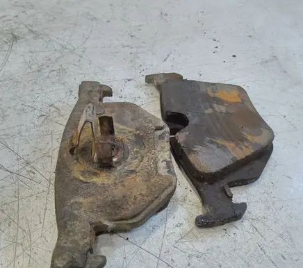 BMW 5 E60 E61 Brake pads (rear) 
