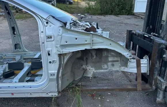 KIA Sorento Front quarter panel 