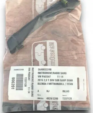 Volkswagen PASSAT B7 Dashboard glove box trim 3AA863324B