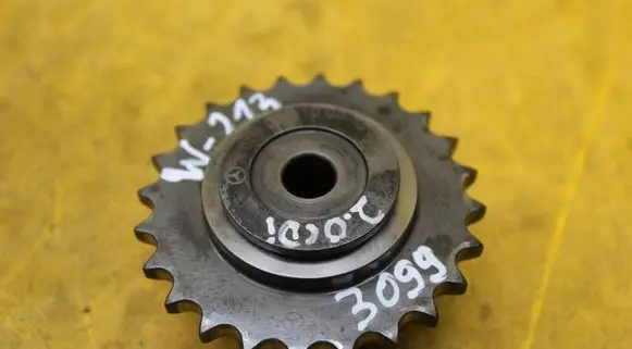 Mercedes-Benz E W213 Camshaft pulley/ VANOS A6540509200