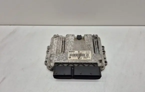 Opel Astra H Engine control unit/module 0281011943 55556829 8973785712
