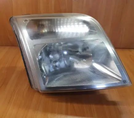Ford Transit Headlight/headlamp 2T1413006AG 06102011