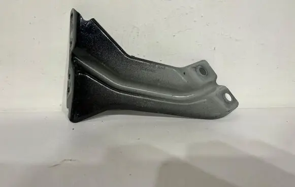 Audi A1 Fender mounting bracket 8X0821136A