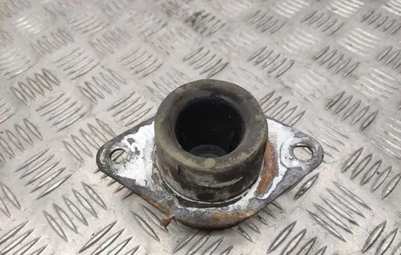 Opel Vivaro Gearbox mount