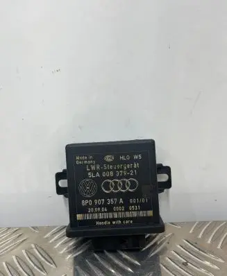 Audi A3 S3 8P Light module LCM 8P0907357A 5LA00837921