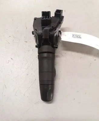 Nissan Primera Indicator stalk 25540AV620