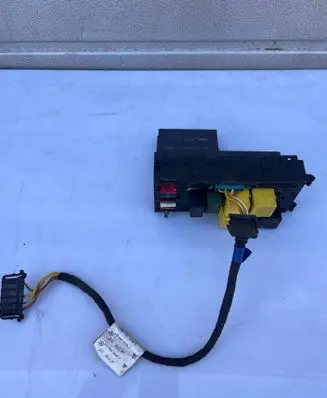 Mercedes-Benz E W210 Fuse module 0225455332